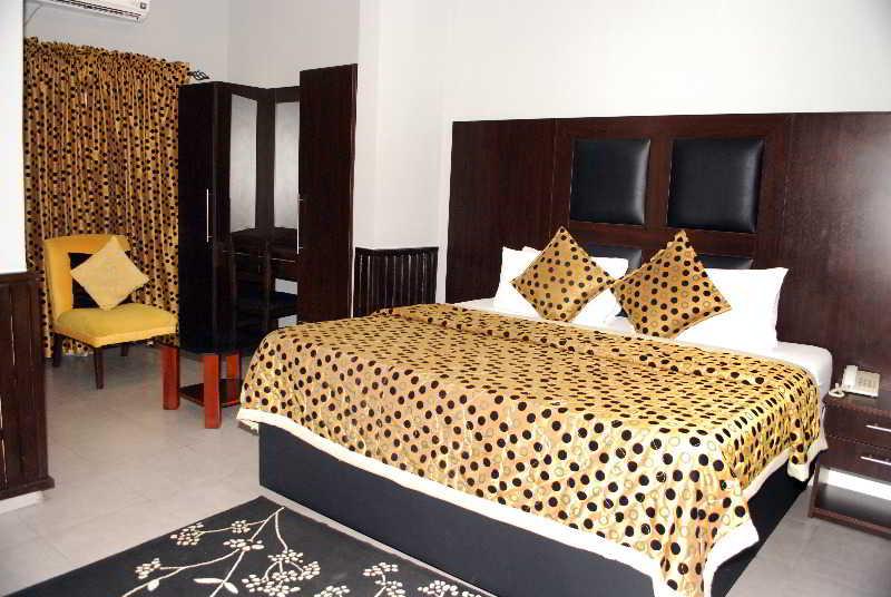 Parkview Astoria Hotel Lagos