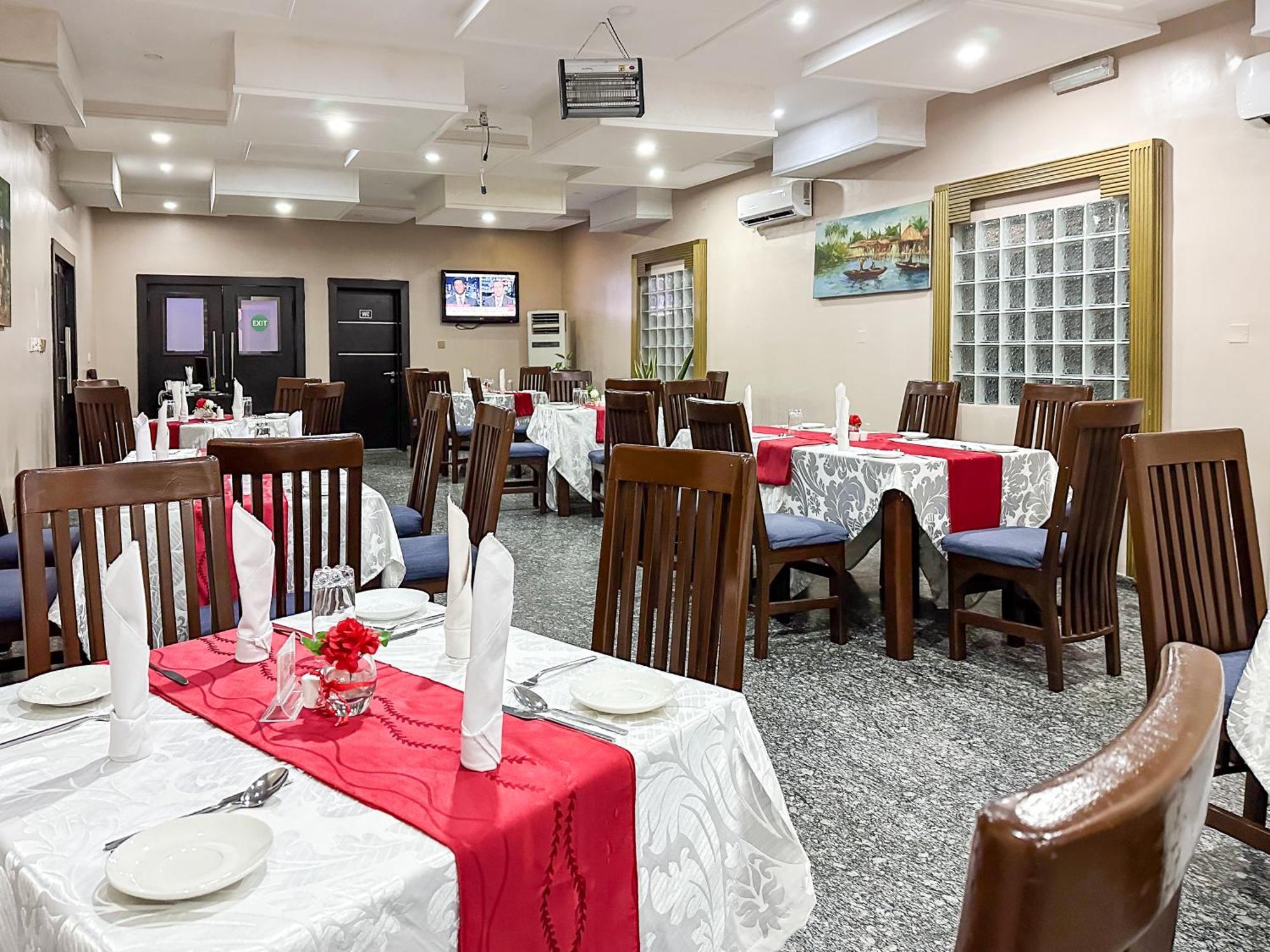 Parkview Astoria Hotel Lagos